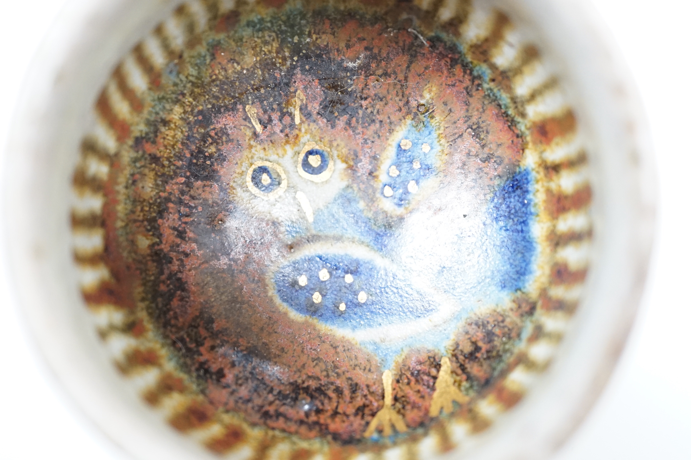 Eric James Mellon (1925-2014) - a studio pottery tea bowl no.7979, 7cm tall
